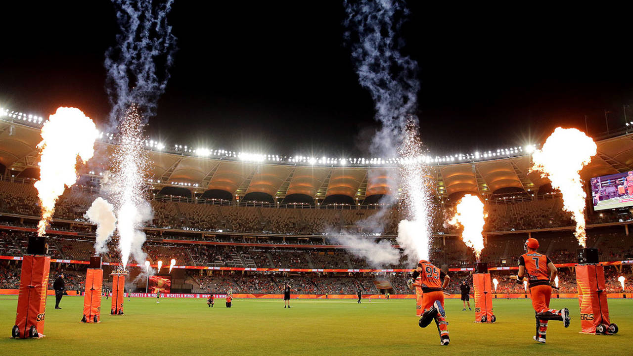 Perth Stadium will see cricket in the new year&nbsp;&nbsp;&bull;&nbsp;&nbsp;Getty Images and Cricket Australia