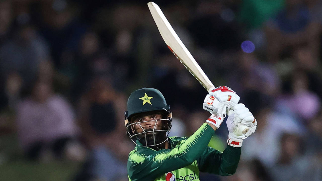 Mohammad Hafeez: in the swing of things&nbsp;&nbsp;&bull;&nbsp;&nbsp;AFP/Getty Images