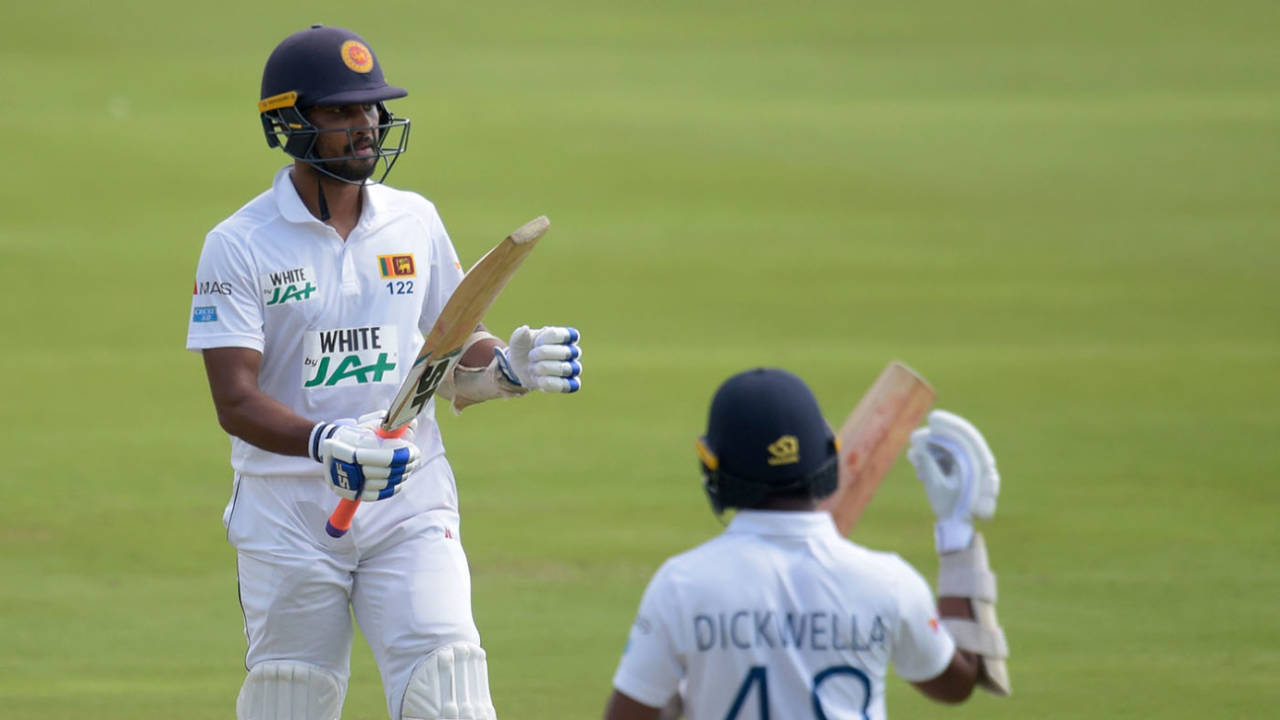 Dinesh Chandimal acknowledges his half-century, South Africa v Sri Lanka, 1st Test, Centurion, December 26, 2020