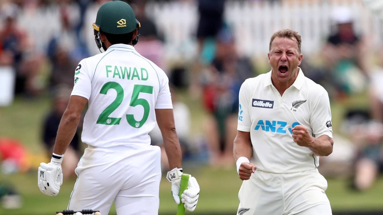 Neil Wagner lets out a roar after dismissing Fawad Alam, New Zealand vs Pakistan, 1st Test, Bay Oval, Day 3, December 28 2020
