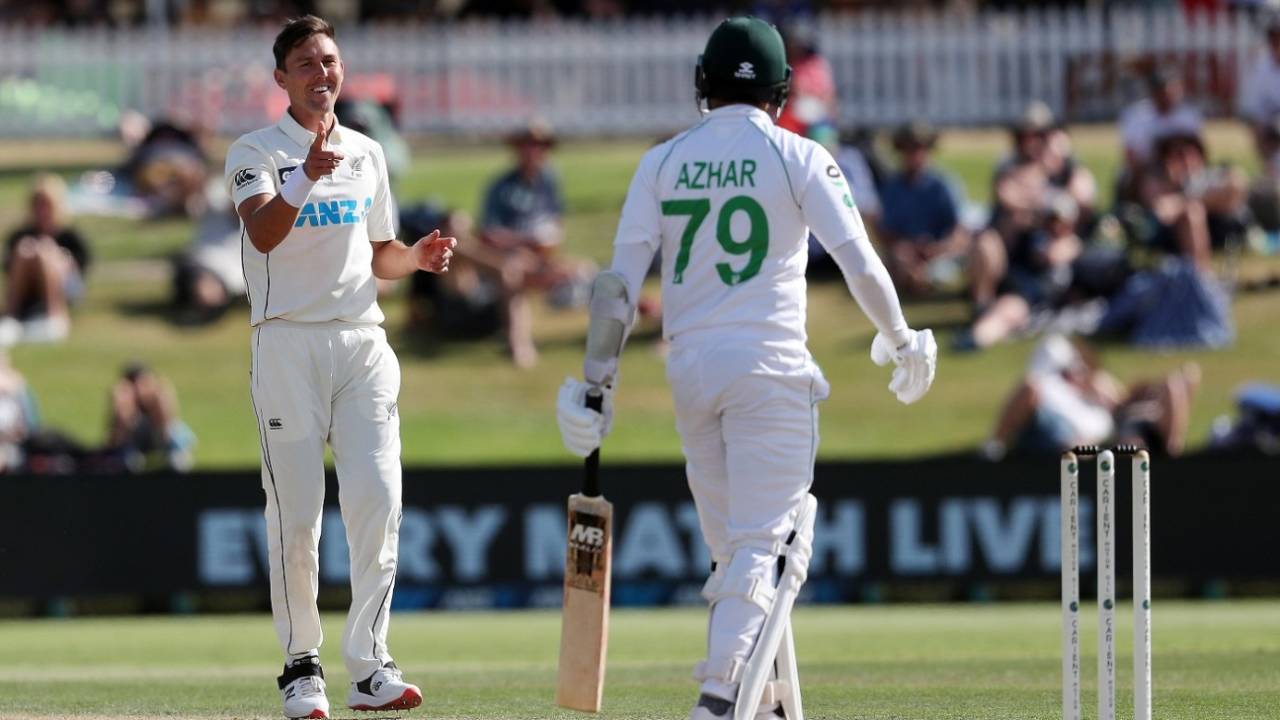 Trent Boult reacts after beating Azhar Ali with one, New Zealand vs Pakistan, 1st Test, Mount Maunganui, Day 4, December 29 2020

