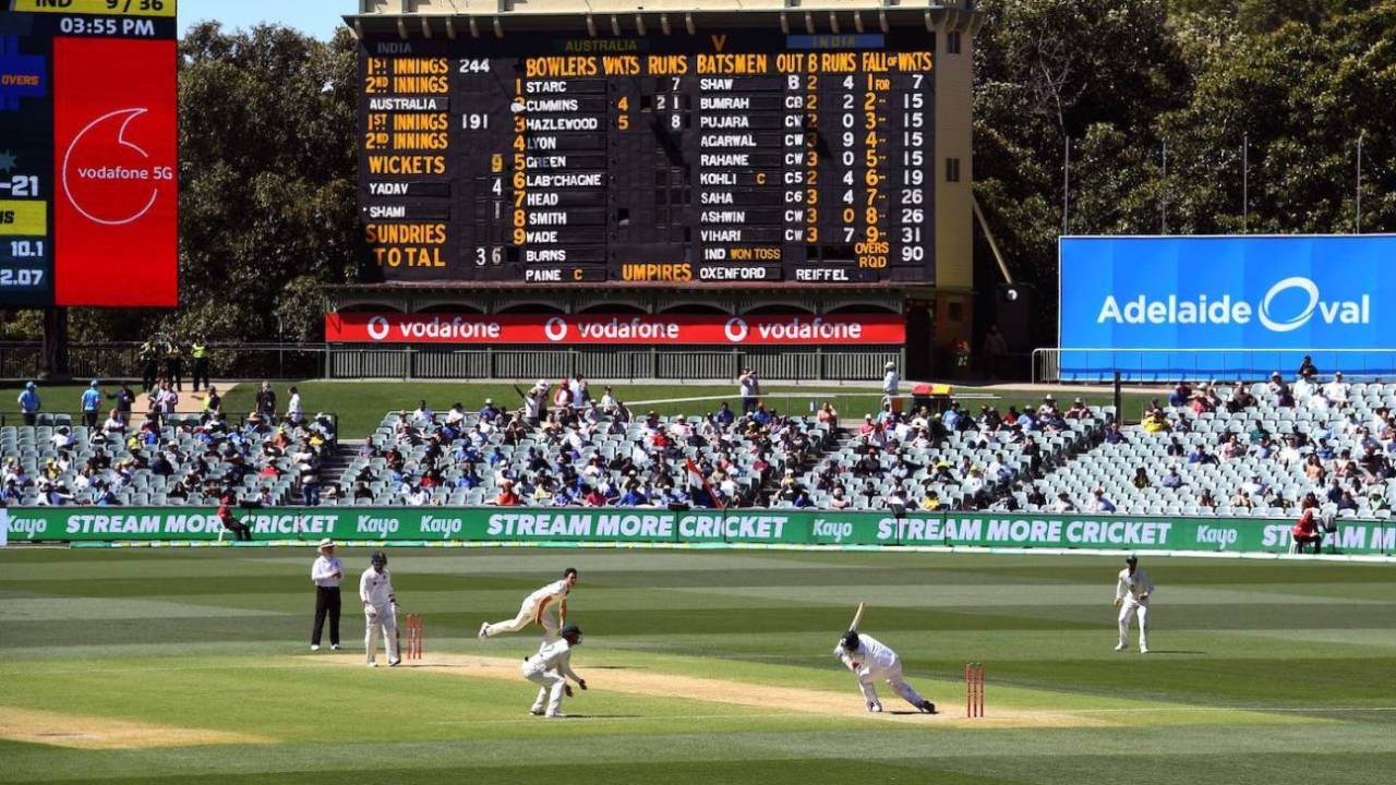 Pat Cummins fells Mohammad Shami with a bouncer, Australia vs India, 1st Test, Adelaide, 3rd day, December 19, 2020  