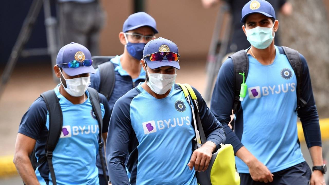 Indian players and support staffers arrive for a training session in Sydney&nbsp;&nbsp;&bull;&nbsp;&nbsp;AFP via Getty Images