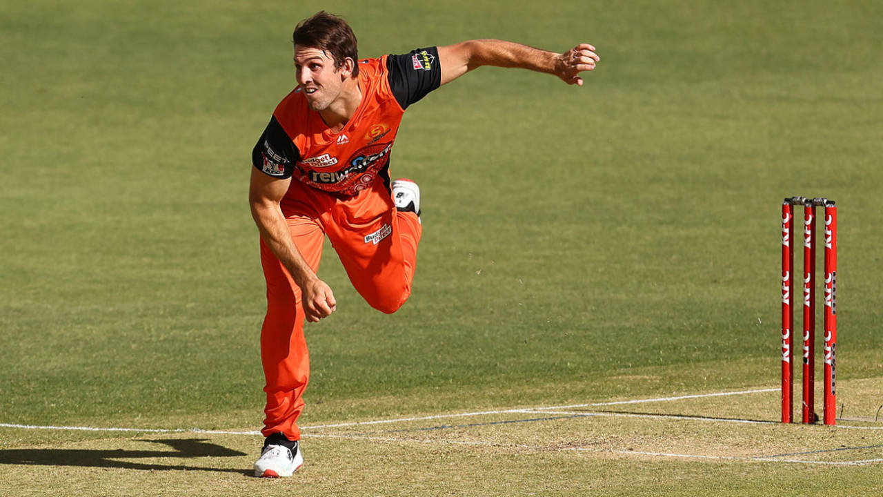 Mitchell Marsh was subbed off due to a side injury, Perth Scorchers vs Hobart Hurricanes, Big Bash League, January 12, 2021