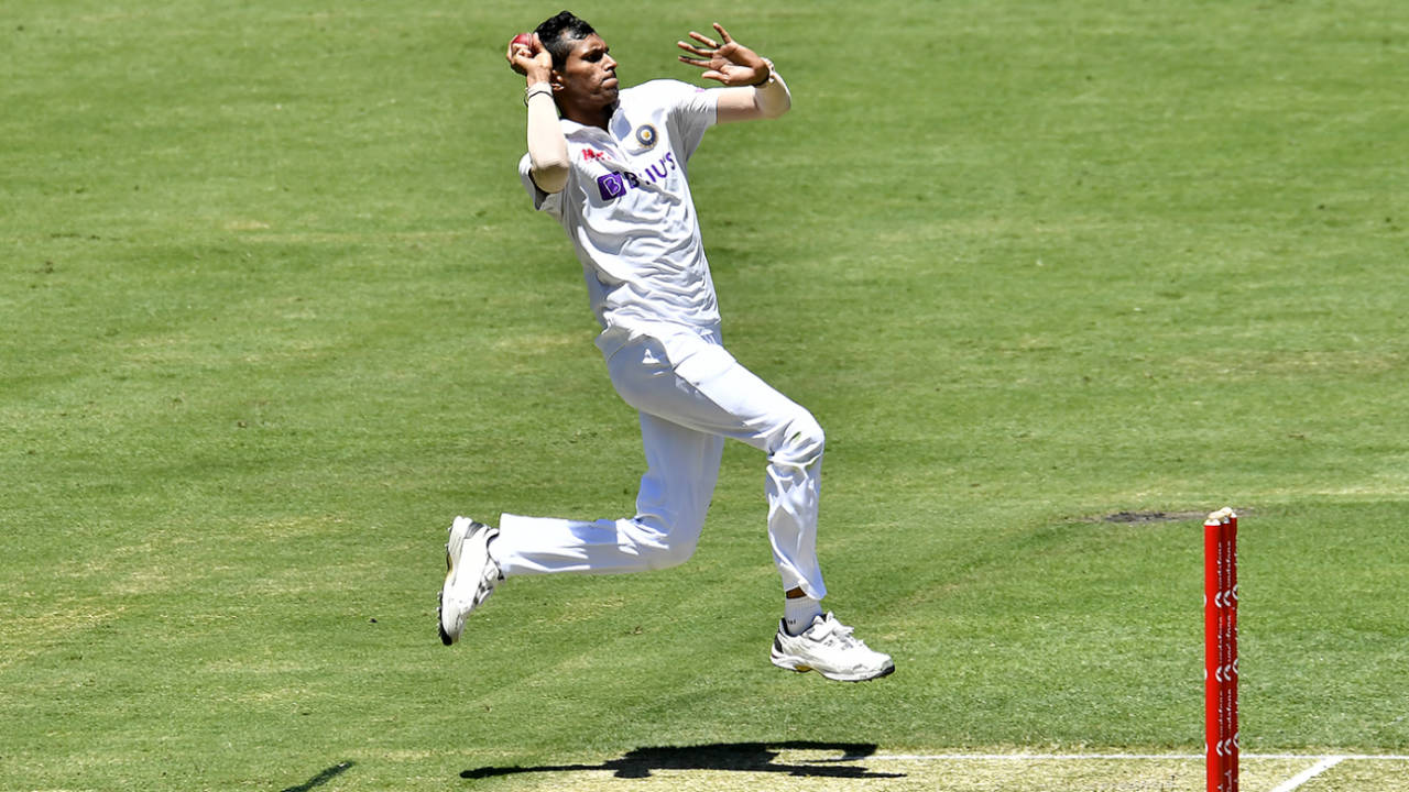 Navdeep Saini in his pre-delivery leap, Australia vs India, 4th Test, Brisbane, January 15, 2021