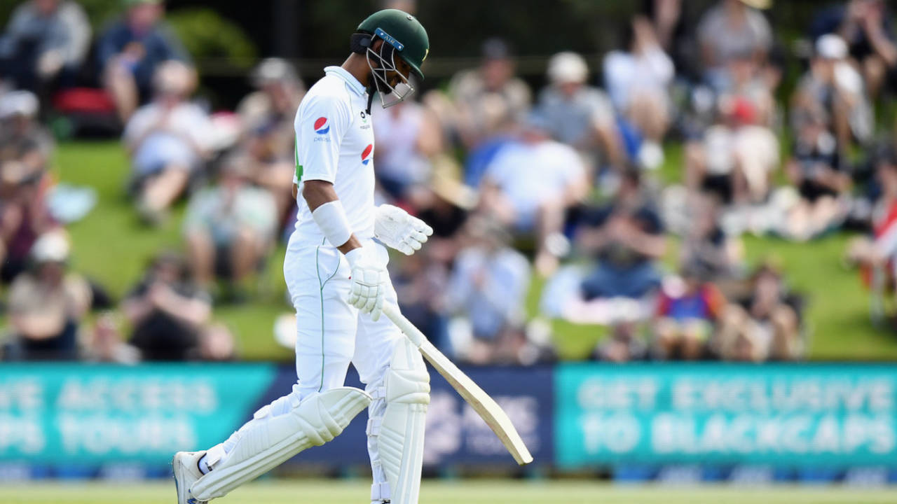 Shan Masood looks dejected after being dismissed by Tim Southee, day one, second Test, New Zealand vs Pakistan, Hagley Oval, Christchurch, New Zealand, January 03, 2021 