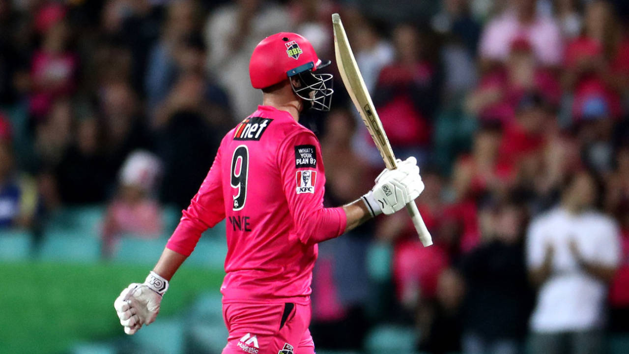 James Vince takes in the applause for his 95, Sydney Sixers vs Perth Scorchers, BBL final, SCG, February 6, 2021