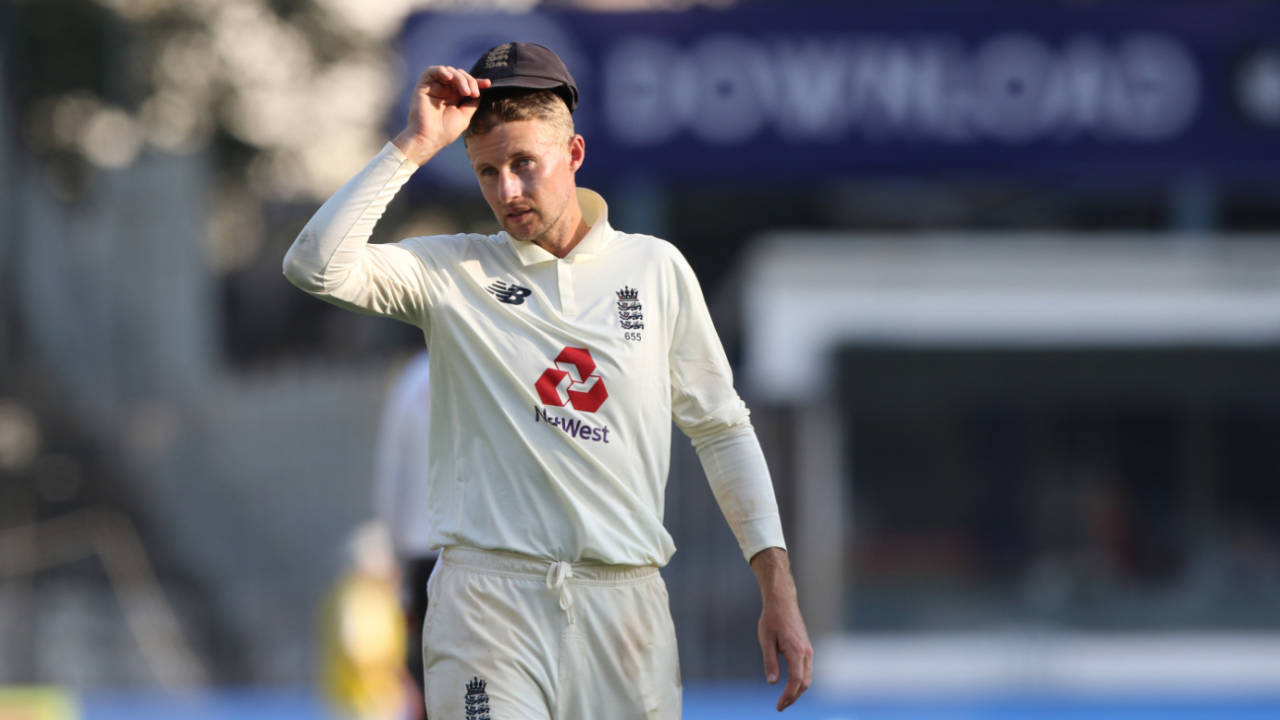 Joe Root walks off after a long day at the office, India vs England, 1st Test, Chennai, 3rd day, February 7, 2021