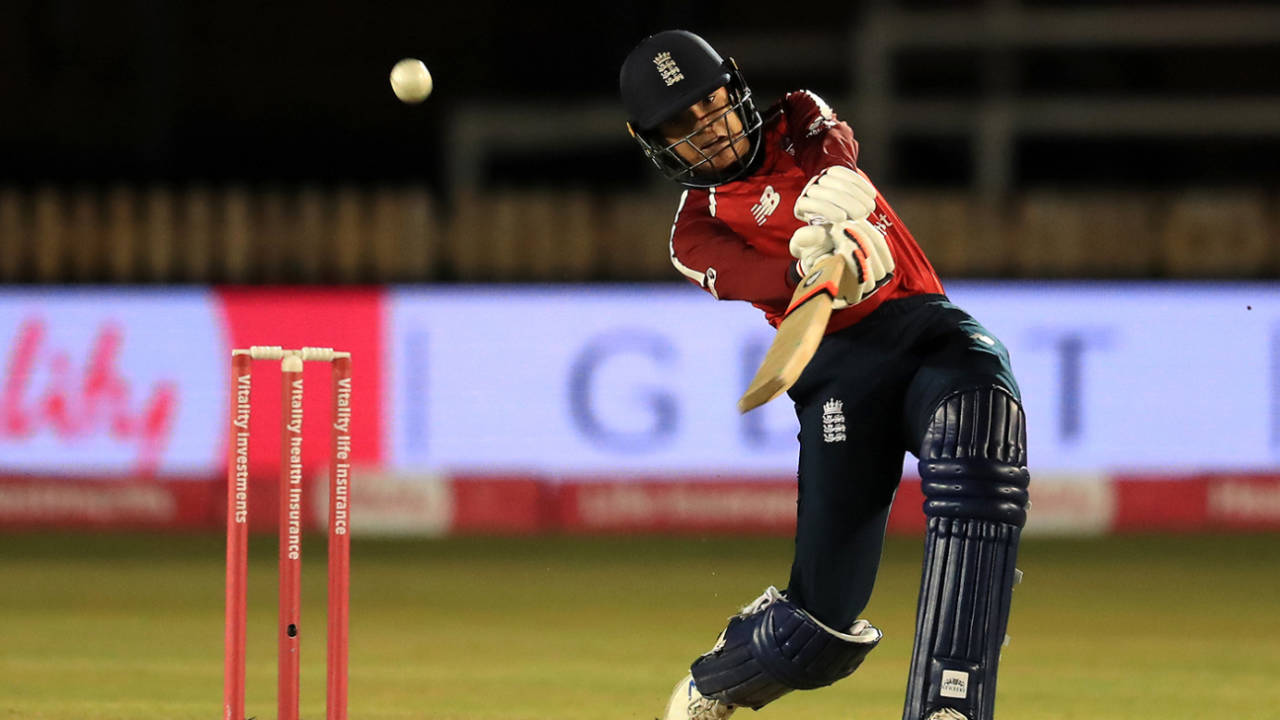 Sophia Dunkley flays one over the off side, England Women vs West Indies Women, 5th T20I, Derby September 30, 2020