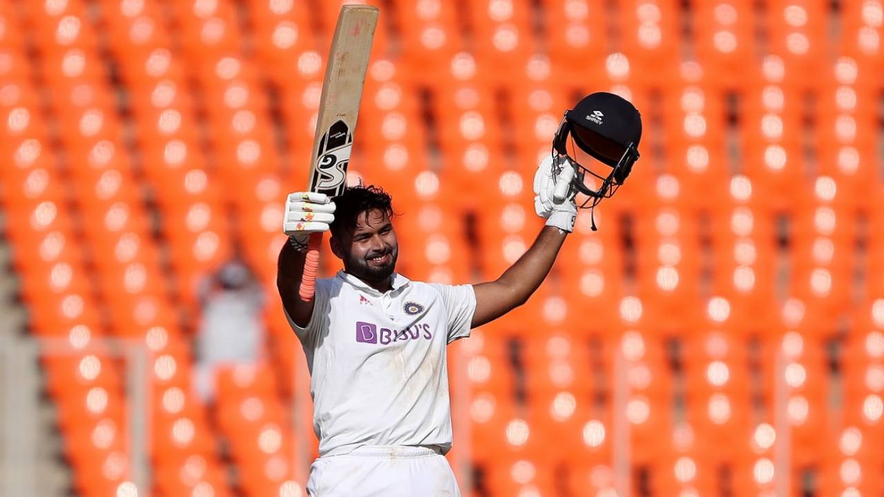 Rishabh Pant soaks in the applause, India vs England, 4th Test, Ahmedabad, 2nd day, March 5, 2021