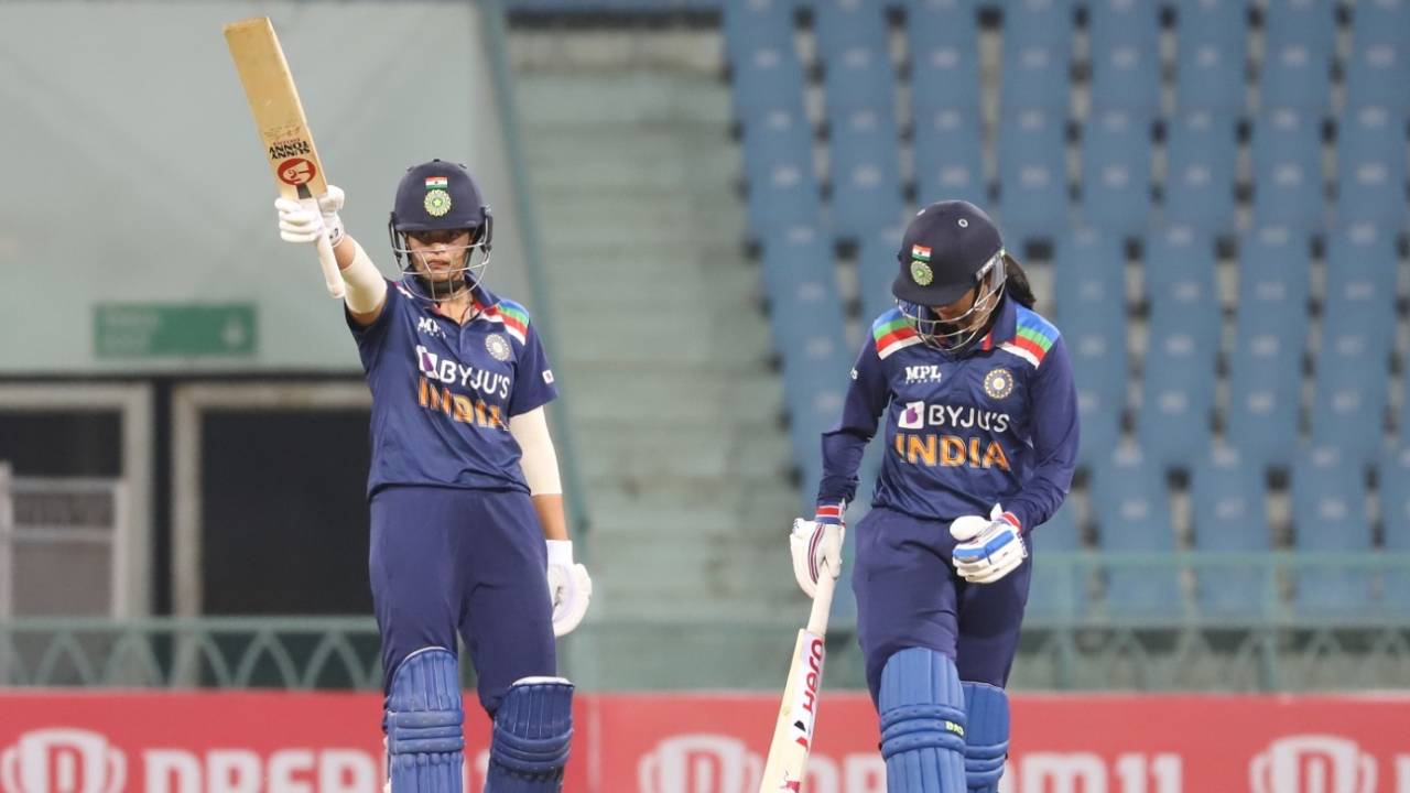 Shafali Verma celebrates her 26-ball fifty in opening partner Smriti Mandhana's company, India Women vs South Africa Women, 3rd T20I, Lucknow, March 23, 2021
