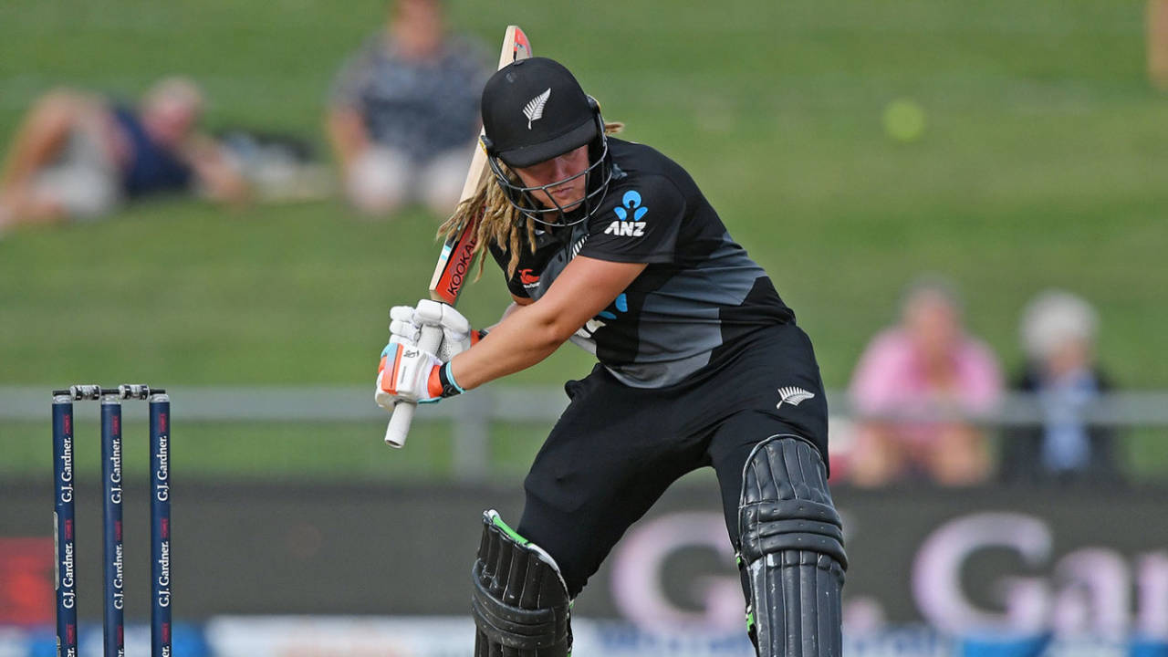Frankie Mackay's all-round performance helped New Zealand level the series&nbsp;&nbsp;&bull;&nbsp;&nbsp;Getty Images
