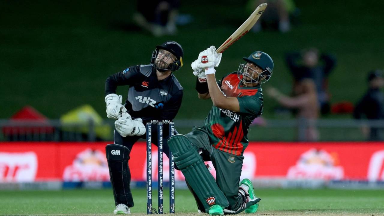 Soumya Sarkar nails a slog-sweep, New Zealand vs Bangladesh, 2nd T20I, Napier, March 30.2021