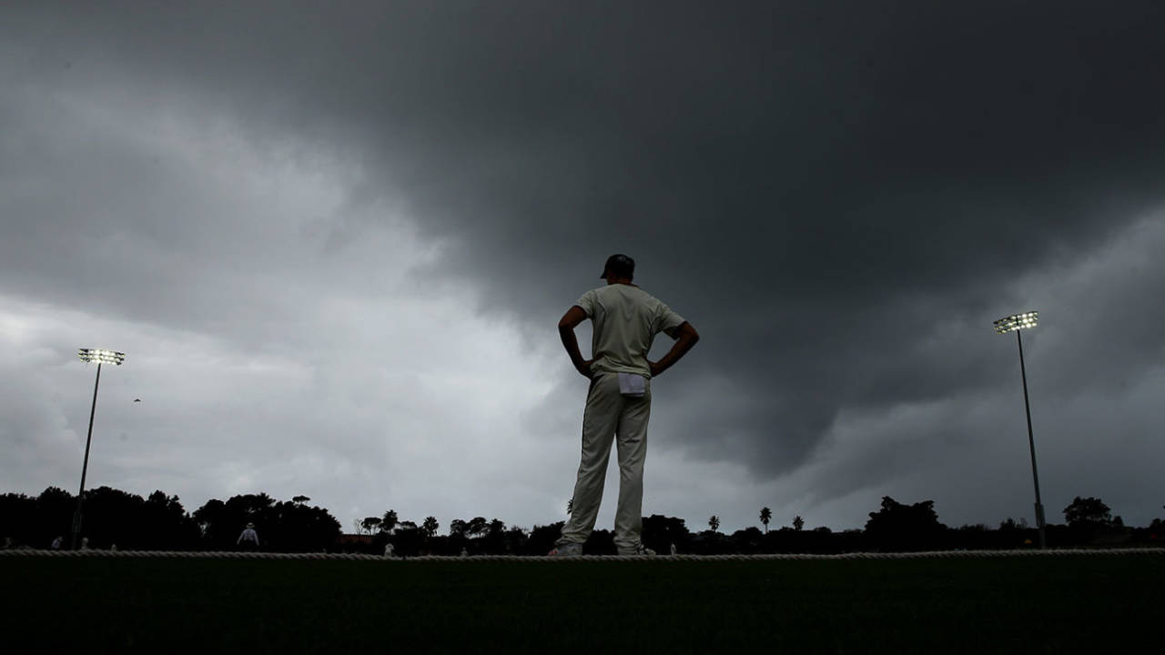 Rain ended the final day early in Wollongong, New South Wales vs Queensland, Sheffield Shield, Wollongong, April 6, 2021