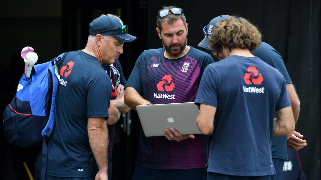 England team analyst Giles Lindsay speaks with head coach Chris Silverwood and wicketkeeping coach Bruce French during a nets session at Seddon Park, in Hamilton, New Zealand, November 28, 2019 