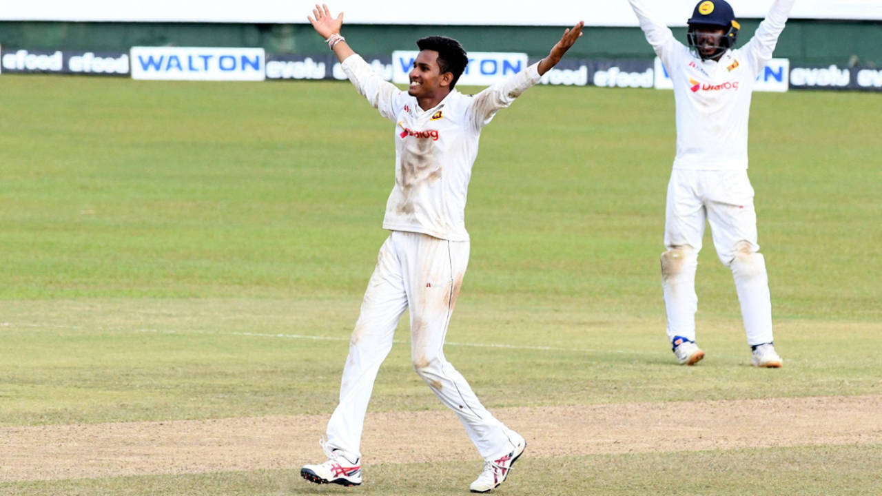 Praveen Jayawickrama has picked up eight wickets in the match so far&nbsp;&nbsp;&bull;&nbsp;&nbsp;AFP/Getty Images