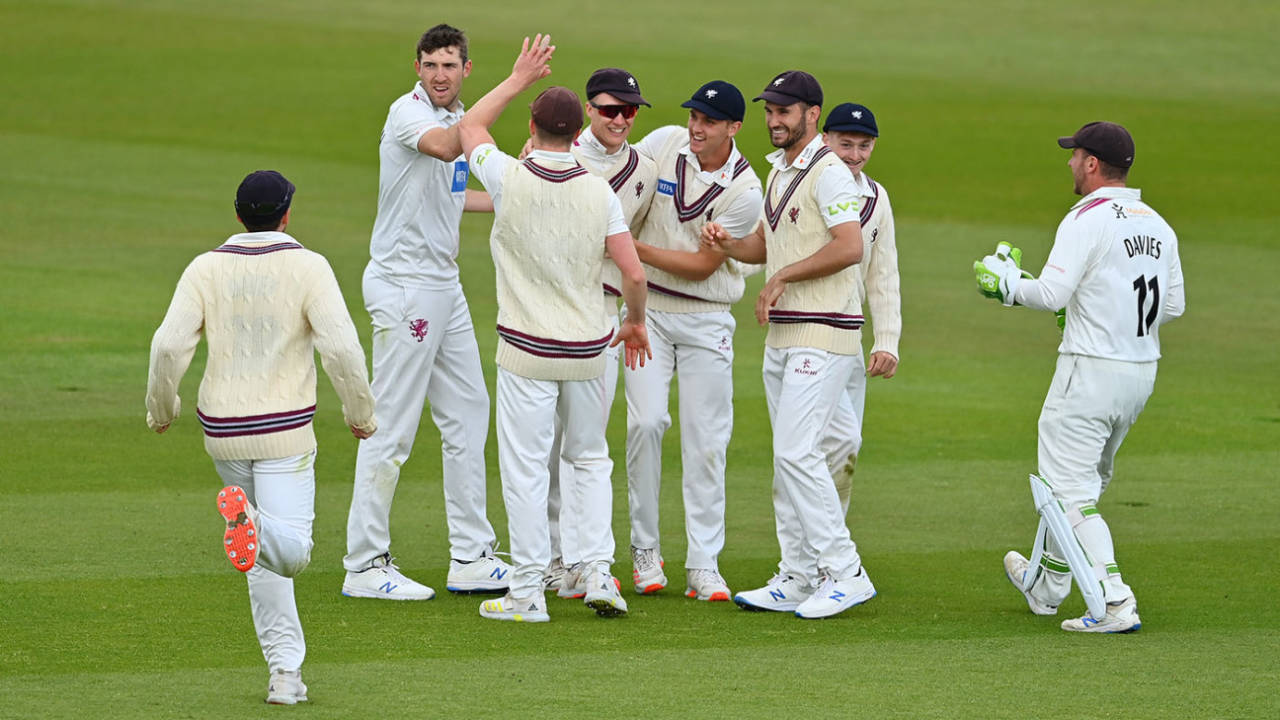 George Bartlett celebrates with his Somerset team-mates after running out Sam Northeast&nbsp;&nbsp;&bull;&nbsp;&nbsp;Getty Images