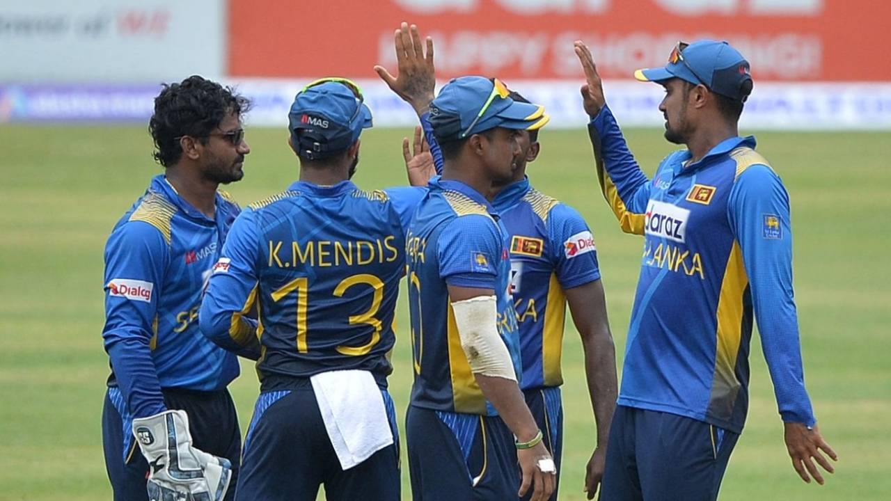 The Sri Lankan players celebrate after Lakshan Sandakan sent back Mosaddek Hossain, Bangladesh vs Sri Lanka, 2nd ODI, Dhaka, May 25, 2021