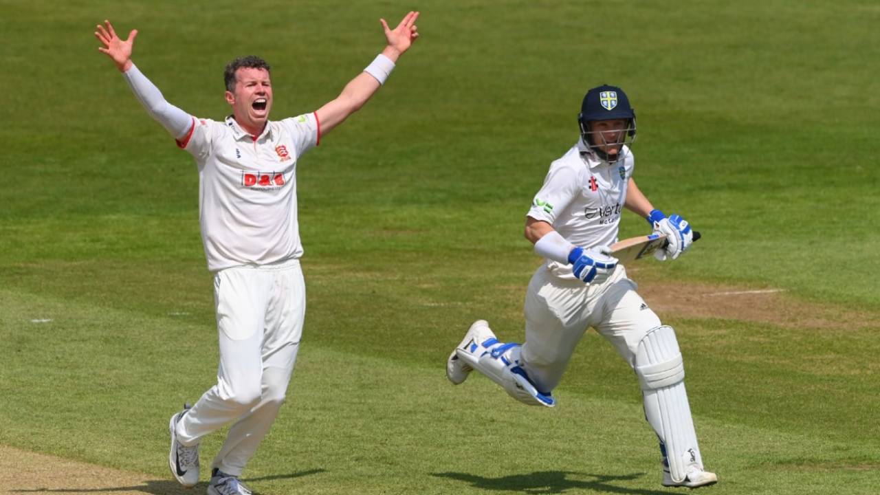 Peter Siddle appeals for another wicket as Essex close in at the Riverside, LV= Insurance County Championship, Durham vs Essex, day 3, Emirates Riverside, May 29, 2021