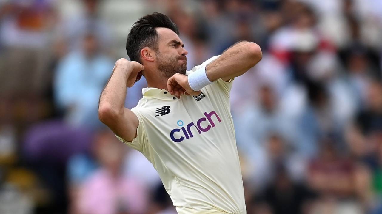 James Anderson bowls, England vs New Zealand, 2nd Test, Birmingham, 2nd day, June 11, 2021