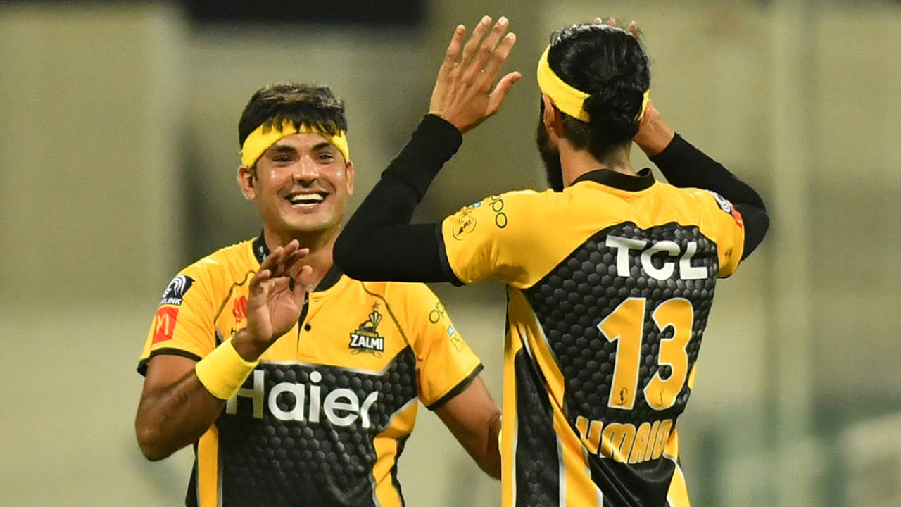 Sameen Gul took two in two in his first over, Karachi Kings vs Peshawar Zalmi, PSL 2021, Abu Dhabi, June 15, 2021