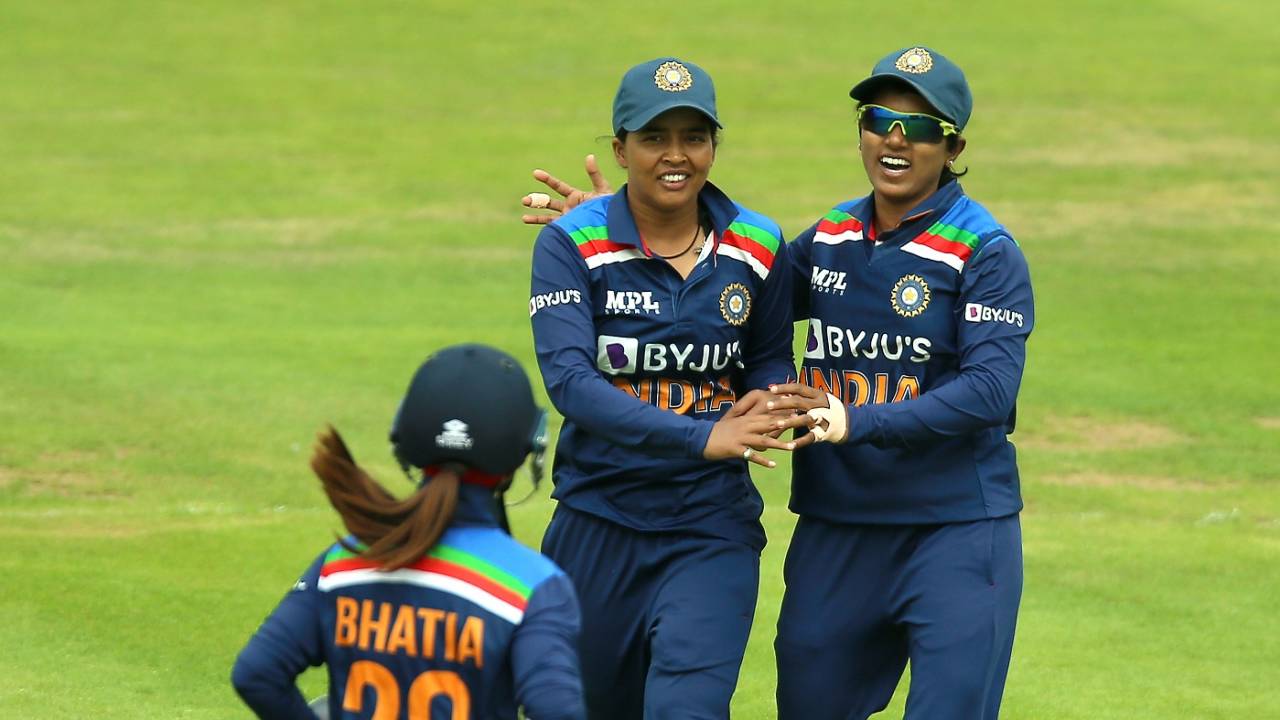Ekta Bisht celebrates the wicket of Heather Knight