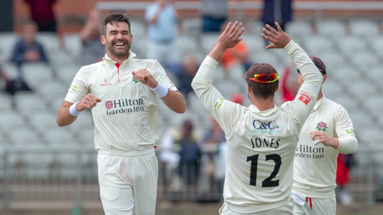 James Anderson reaches his 1000th first-class wicket with his fifth of the innings&nbsp;&nbsp;&bull;&nbsp;&nbsp;Getty Images