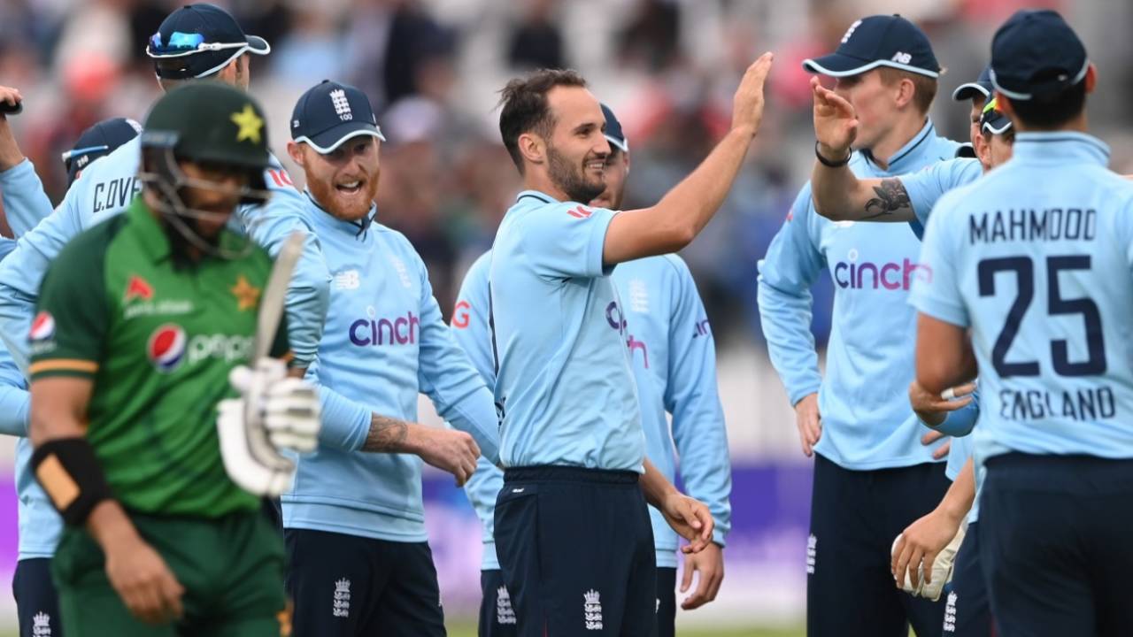 Lewis Gregory celebrates an early wicket, England vs Pakistan, 2nd ODI, Lord's, July 10, 2021