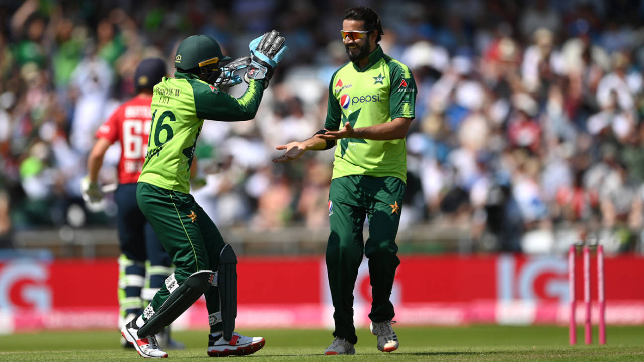 Imad Wasim celebrates another breakthrough, England vs Pakistan, 2nd T20I, Headingley, July 18, 2021