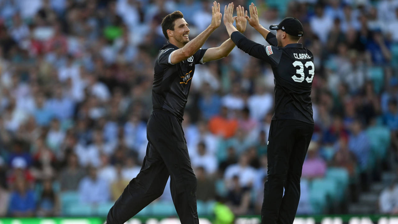 Steven Finn gets a high five from Joe Clarke, Oval Invincibles vs Manchester Originals, the Hundred, The Oval, July 22, 2021