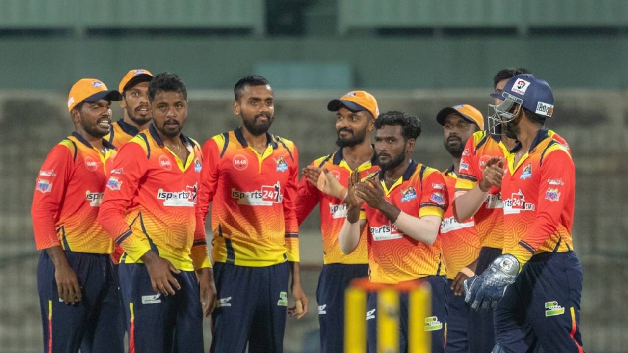 G Periyaswamy is mobbed by his team-mates, Salem Spartans vs IDream Tiruppur Tamizhans, TNPL 2021, Chennai, July 24, 2021