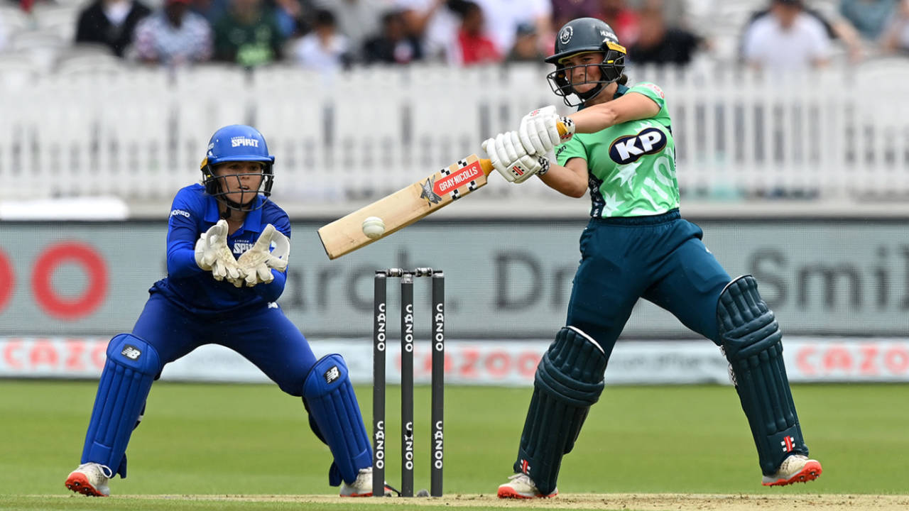 Alice Capsey top scored for Oval Invincibles&nbsp;&nbsp;&bull;&nbsp;&nbsp;Getty Images