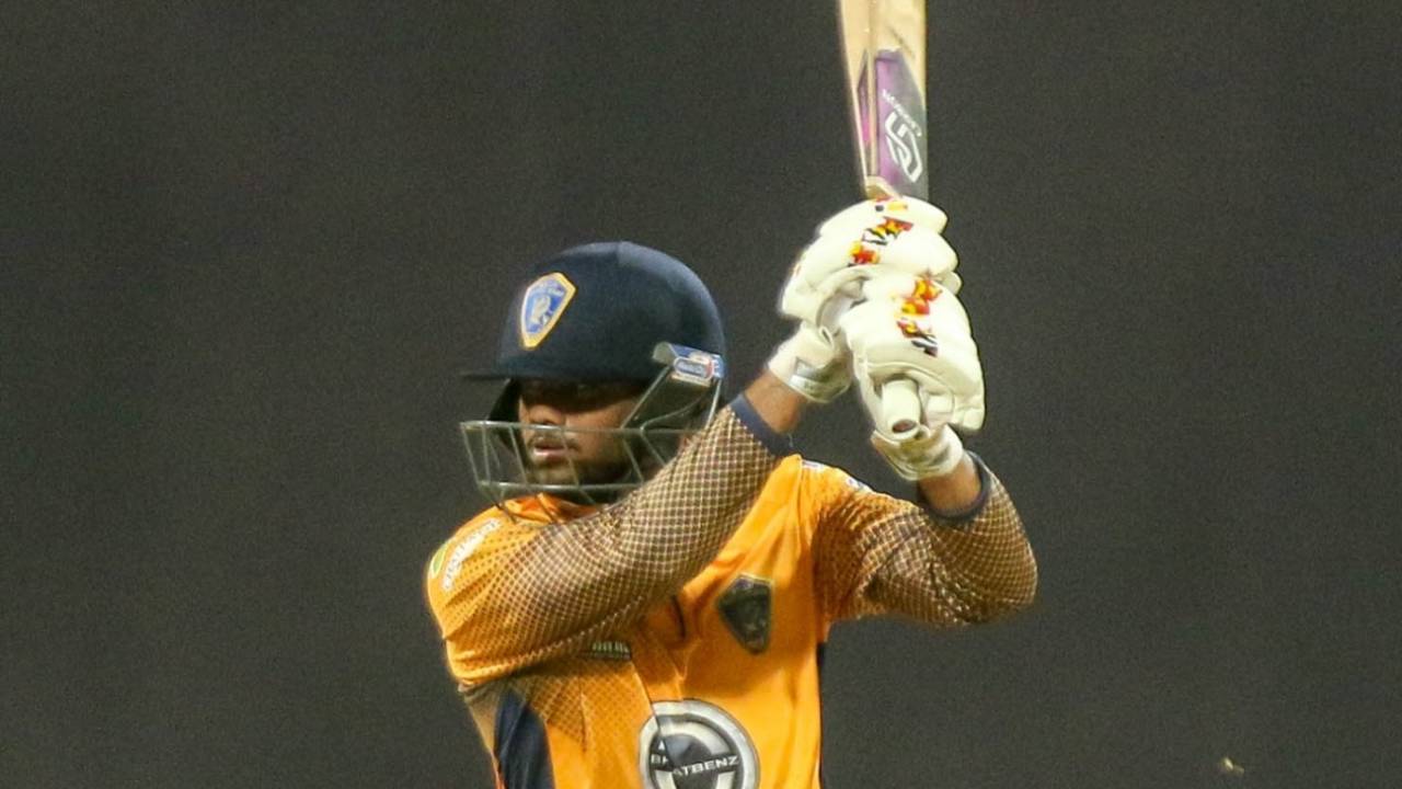 Arjun Murthy slices one away, IDream Tiruppur Tamizhans vs Nellai Royal Kings, TNPL 2021, Chennai, July 26, 2021
