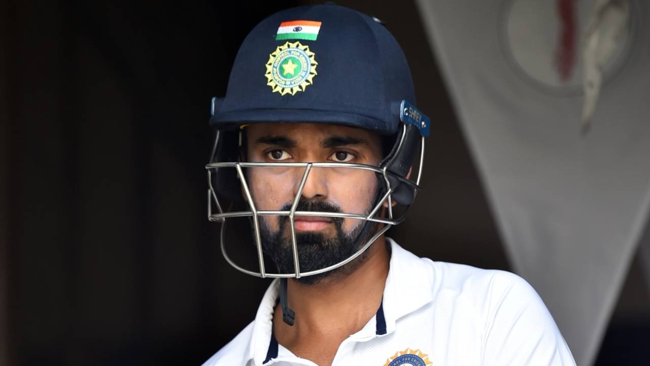 KL Rahul readies himself for day three at Trent Bridge, England vs India, 1st Test, Nottingham, 3rd day, August 6, 2021