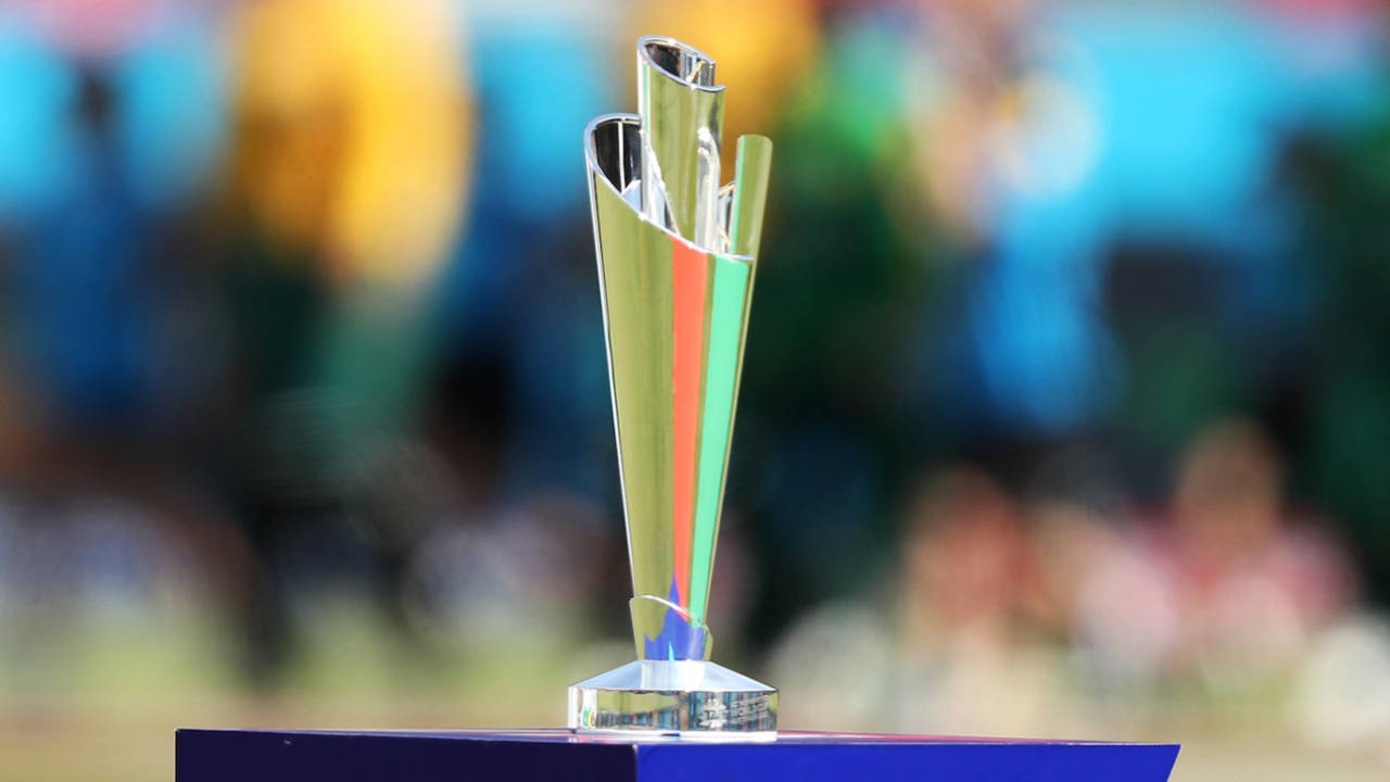 The women's T20 World Cup trophy, Sydney, March 1, 2020