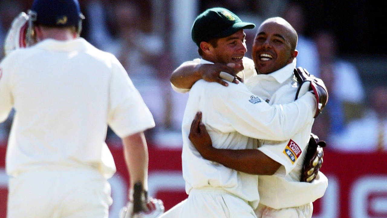 Paul Adams and Mark Boucher celebrate a wicket, England v South Africa, Lord's, 4th day, August 3, 2003