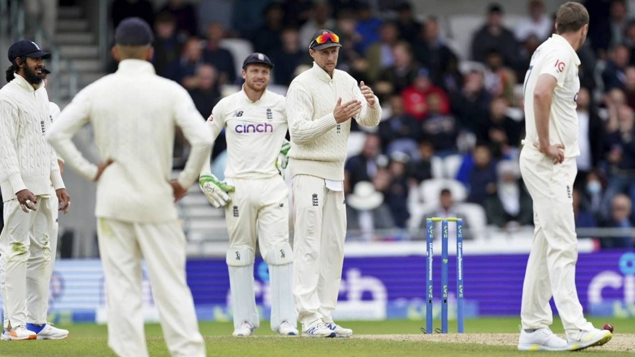 Joe Root was late to ask for a review for the lbw appeal against Rohit Sharma, England vs India, 3rd Test, Leeds, 3rd day, August 27, 2021