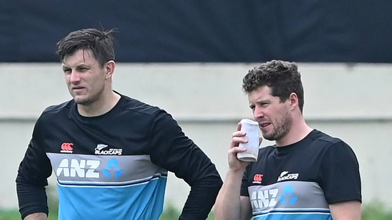 Hamish Bennett and Henry Nicholls at a training session
