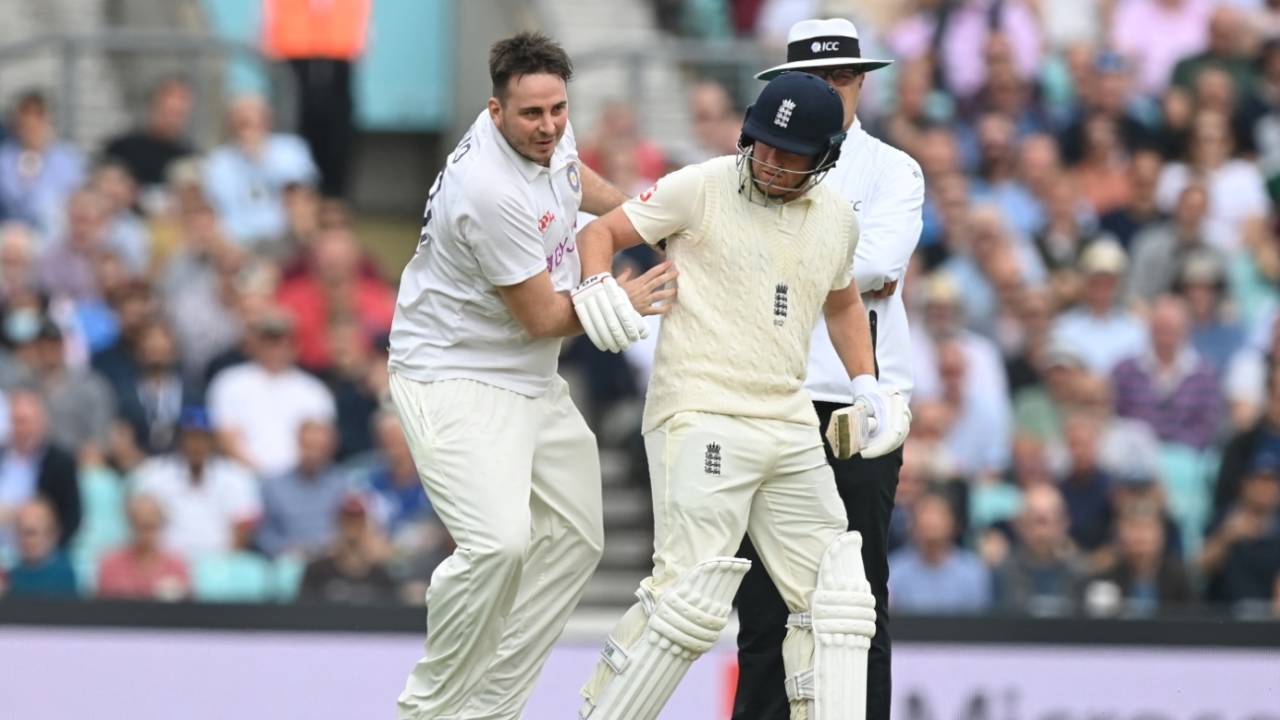 Pitch invader Jarvo collides with Jonny Bairstow, England vs India, 4th Test, The Oval, London, 2nd day, September 3, 2021