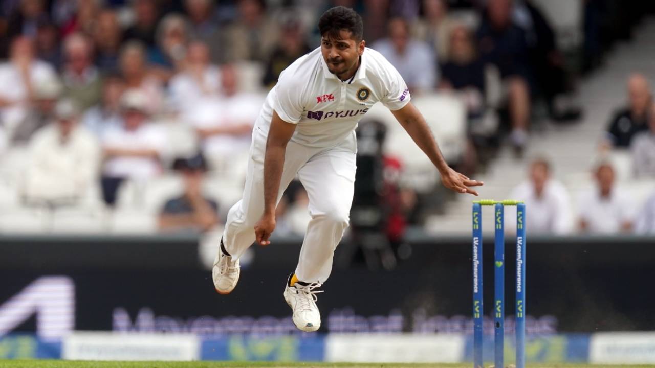 Shardul Thakur has a bowl, England vs India, 4th Test, The Oval, London, 2nd day, September 3, 2021