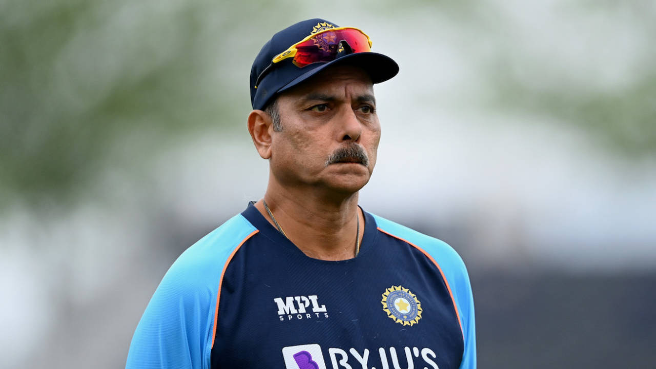 Ravi Shastri, as well as Bharat Arun and R Sridhar, will stay in London as the series concludes in Manchester&nbsp;&nbsp;&bull;&nbsp;&nbsp;Getty Images