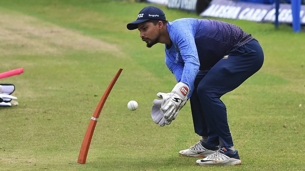 Nurul Hasan keeps wicket at training, Dhaka, September 7, 2021