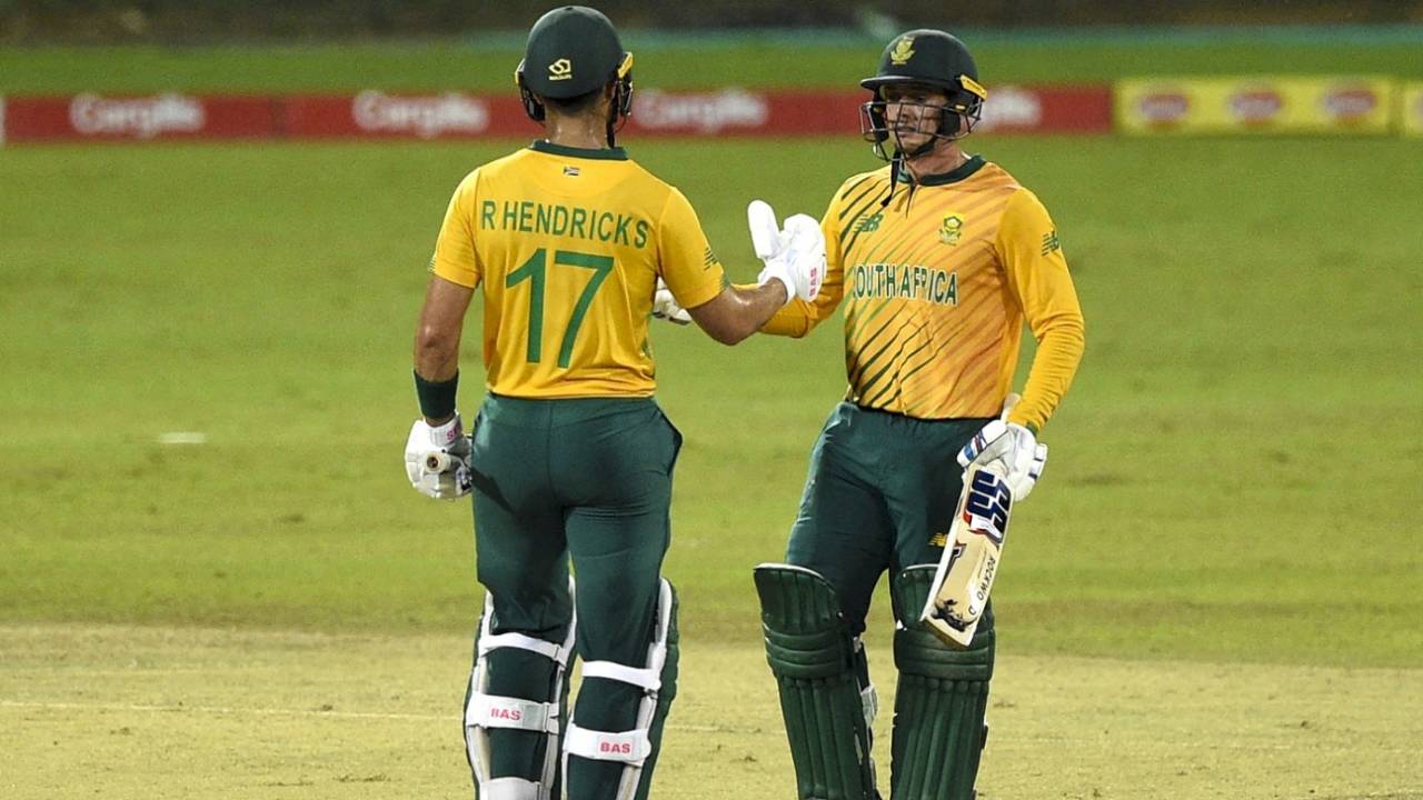 Quinton de Kock and Reeza Hendricks had a productive partnership up top, Sri Lanka vs South Africa, 3rd T20I, Colombo, September 14, 2021