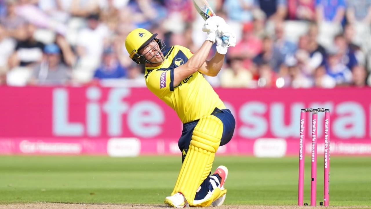 Joe Weatherley slog-sweeps into the stands, Somerset vs Hampshire, 1st semi-final, Vitality Blast, Edgbaston, September 18, 2021