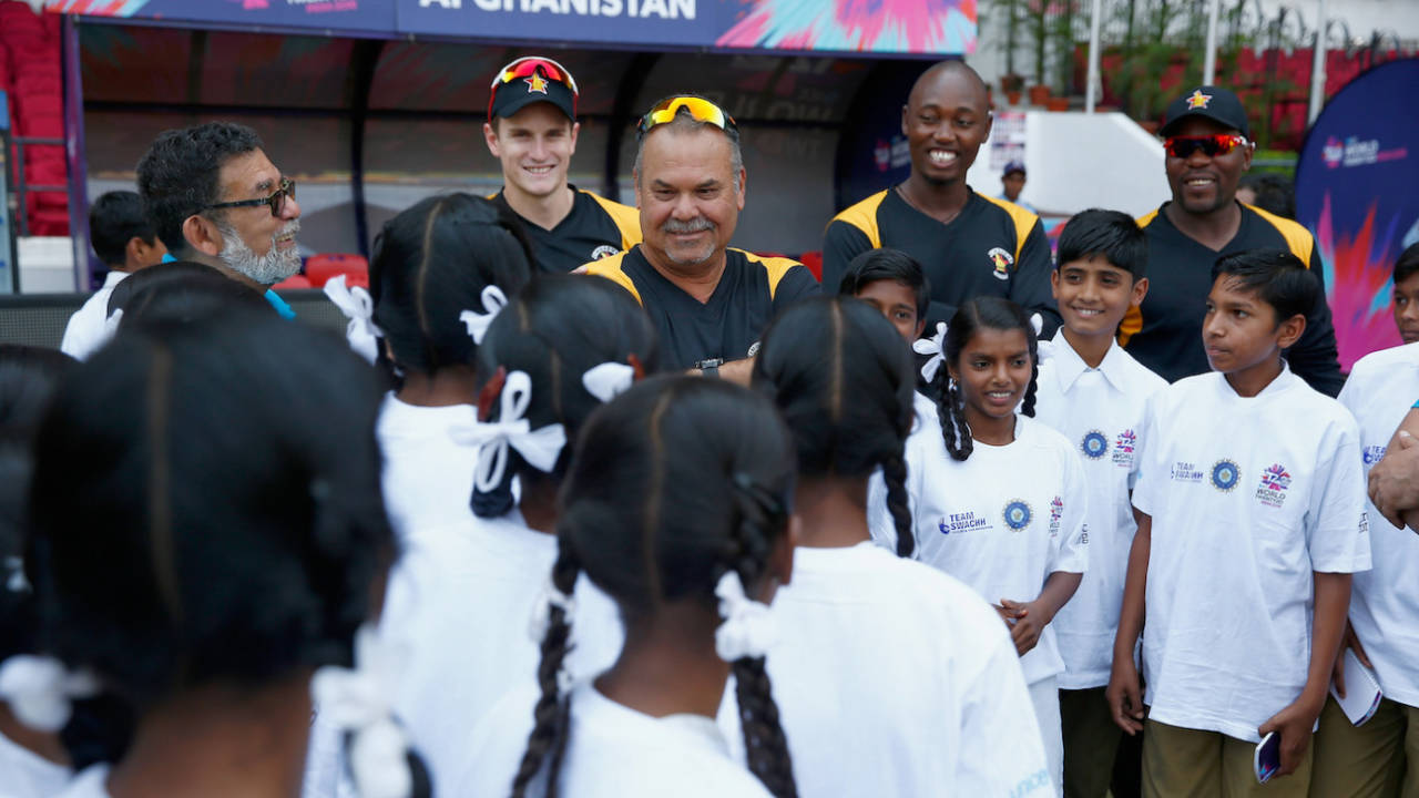 Dav Whatmore and a group of Zimbabwe cricketers take part in the ICC's Cricket For Good programme, Nagpur, March 11, 2016