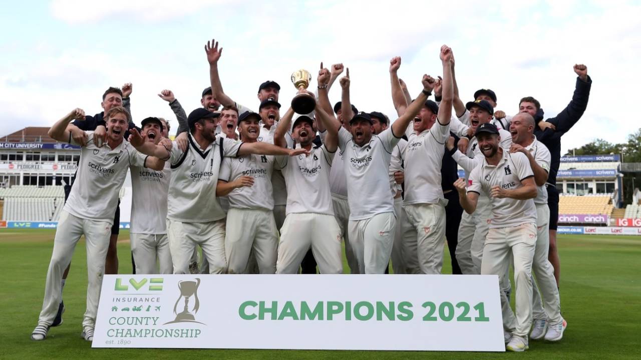 Warwickshire lift the County Championship trophy after victory over Somerset, Warwickshire vs Somerset, Edgbaston, County Championship Division One, September 24, 2021