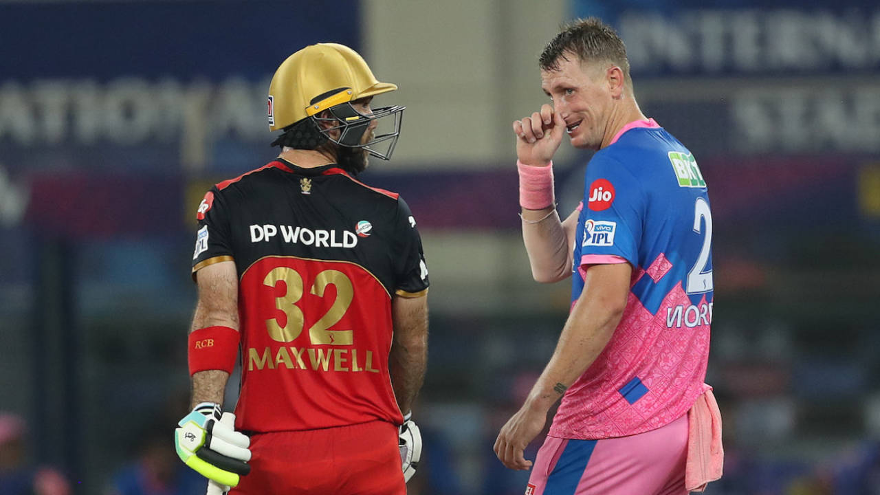 Glenn Maxwell and Chris Morris exchange pleasantries, Rajasthan Royals vs Royal Challengers Bangalore, IPL 2021, September 29, 2021