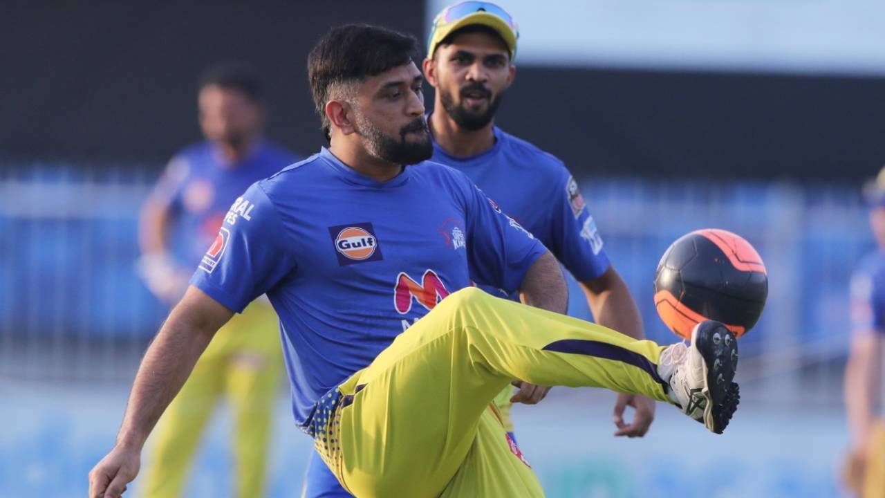 MS Dhoni and Ruturaj Gaikwad engage in a kickabout, Chennai Super Kings vs Sunrisers Hyderabad, IPL 2021, Sharjah, September 30, 2021