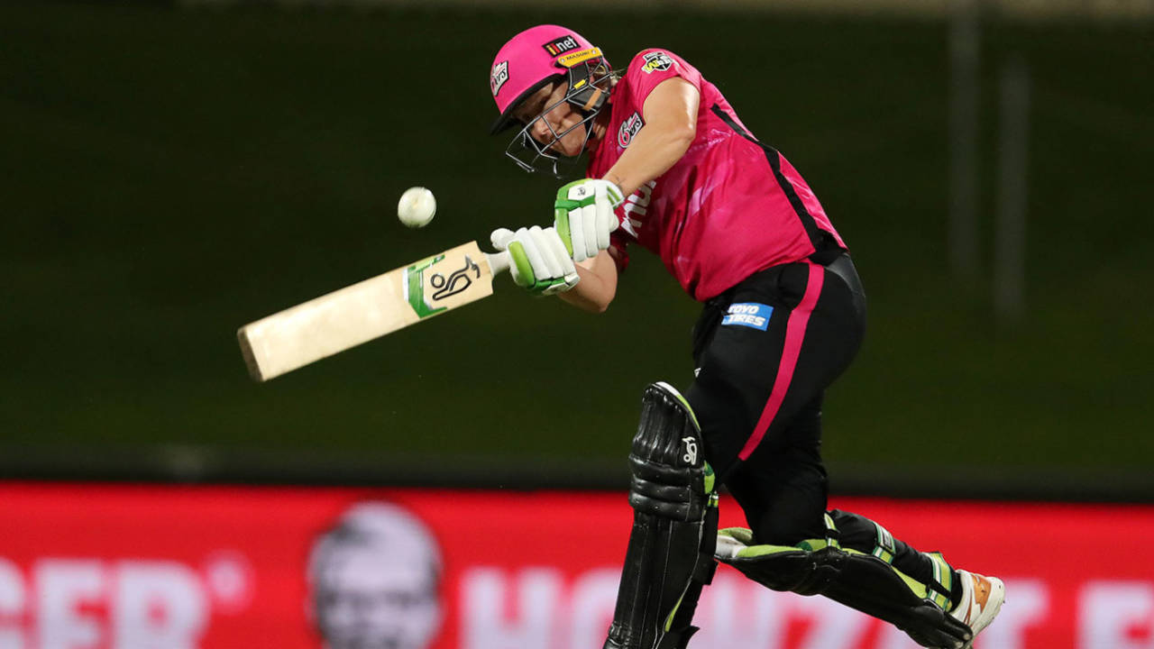 Alyssa Healy swings to the leg side, Sydney Sixers vs Melbourne Stars, WBBL, Hobart, October 14, 2021