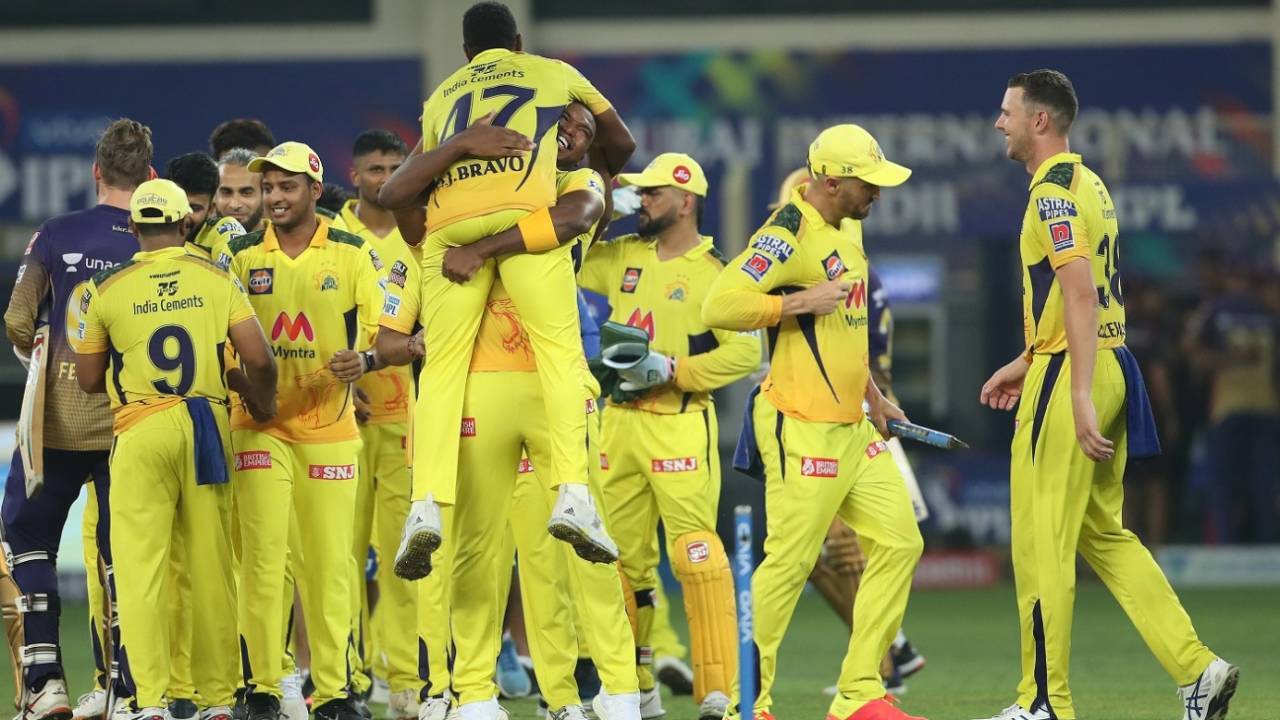 The Chennai Super Kings players celebrate winning the IPL 2021 title, Chennai Super Kings vs Kolkata Knight Riders, IPL 2021 final, Dubai, October 15, 2021